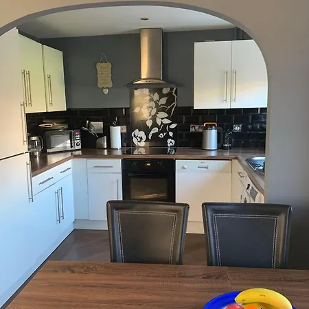 Comfortable Single Bed In Shared Middlesbrough