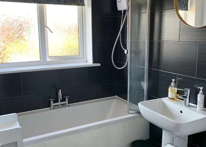 Comfortable Single Bed In Shared *